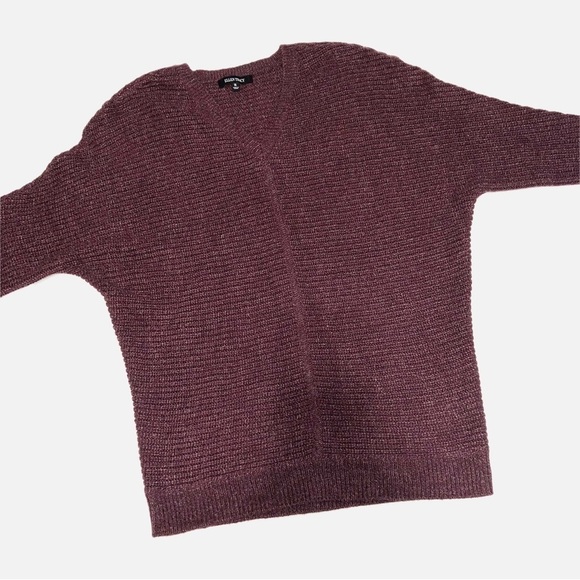 Ellen Tracy Womens Size Medium Sweater Tunic Wine Dolman Sleeves 3/4 V Neck - Picture 2 of 10
